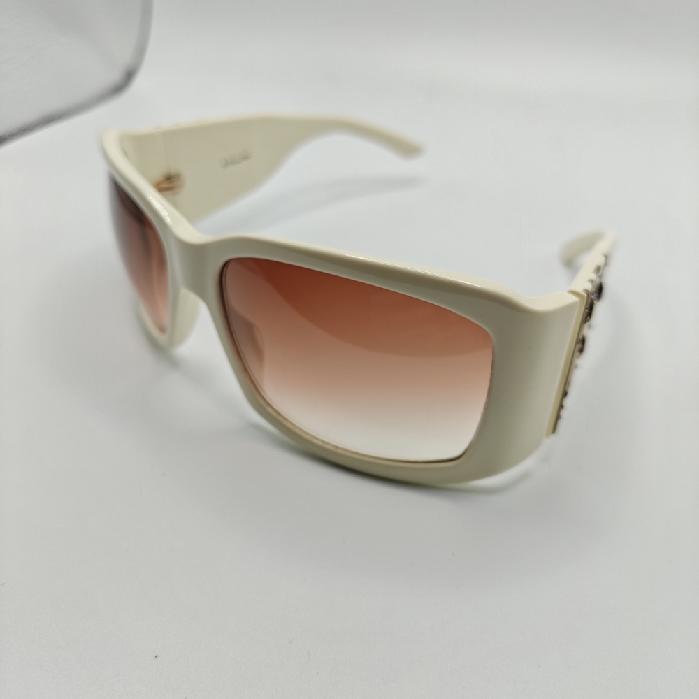 Christian Dior Rain 1 Ivory Frame & Brown Gradien Sunglasses with Gold Detailing - Picture 5 of 16